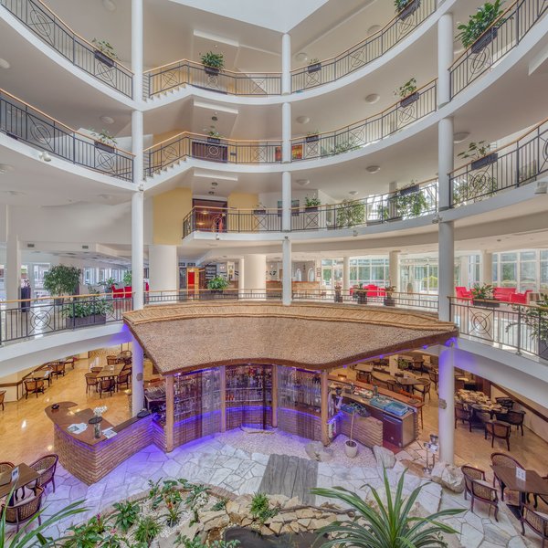 Lotus Therme Hotel & Spa 22