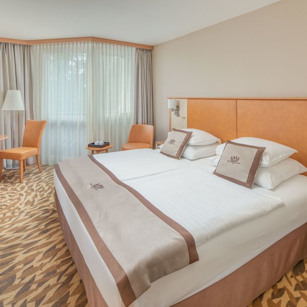 Lotus Therme Hotel & Spa 36