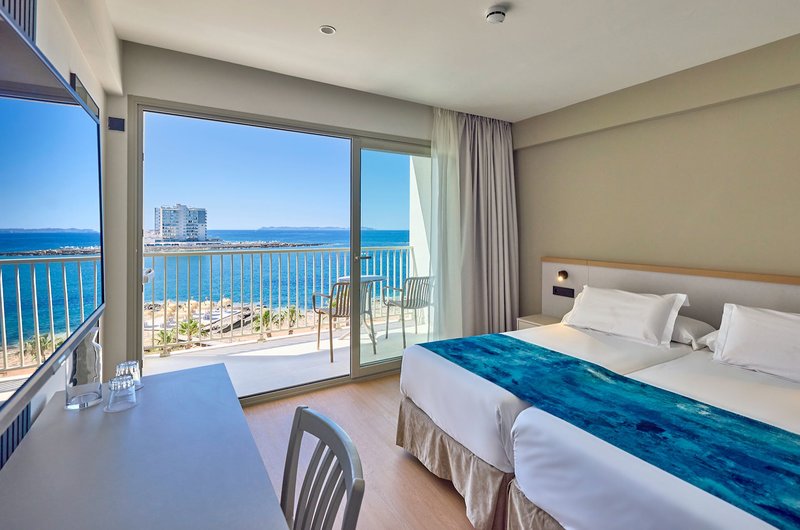 Universal Hotel Romantica 16