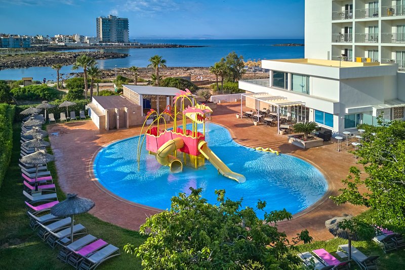 Universal Hotel Romantica 28