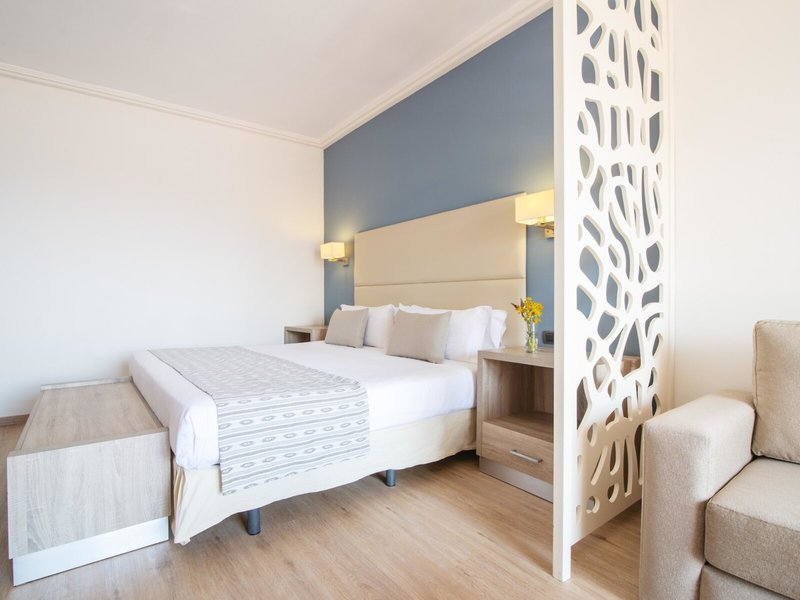 Pierre & Vacances Premium Residenz Menorca Binibeca  13