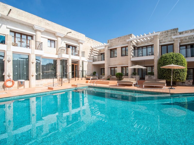 Pierre & Vacances Apartamentos Premium Menorca Binibeca 1