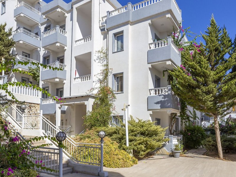 Costa Akkan Suites  1