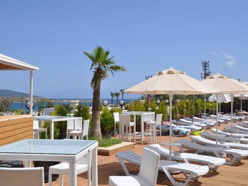 Costa Akkan Suites  2