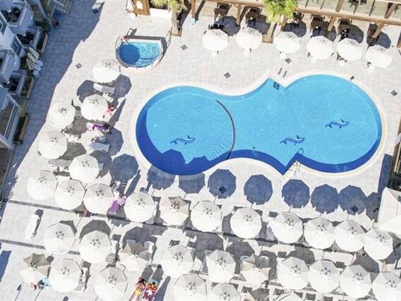 Costa Akkan Suites  10