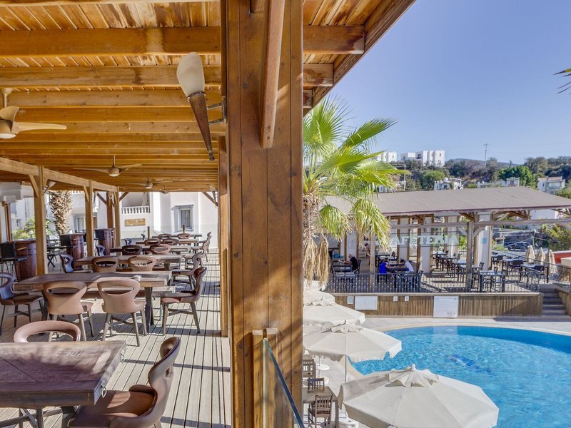 Costa Akkan Suites  13