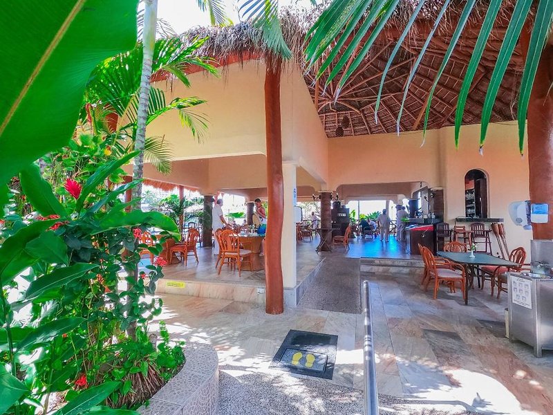Hotel Tropicana Vallarta