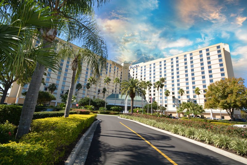 Rosen Plaza Hotel 7