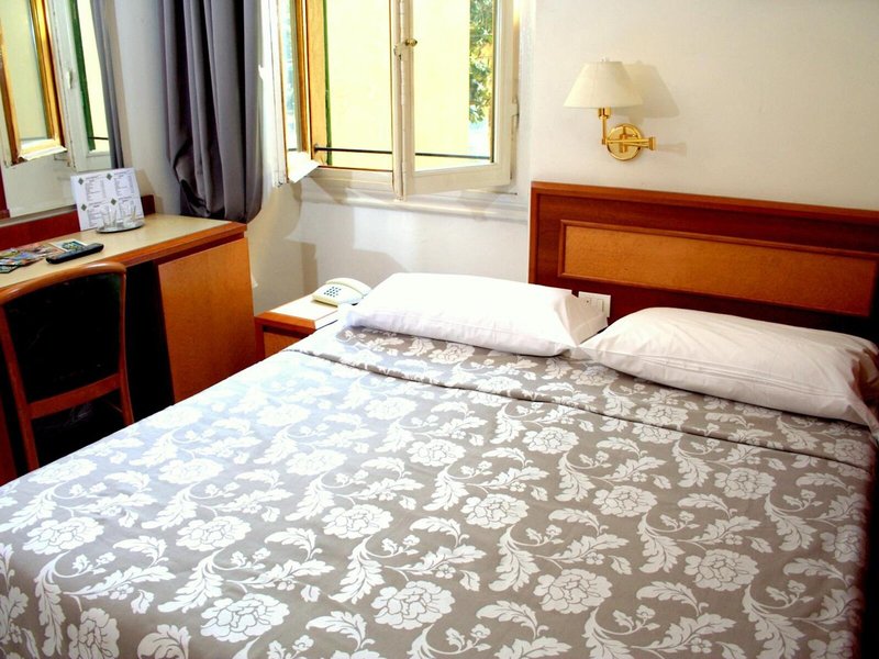 Bonifacio 22 - Room Example