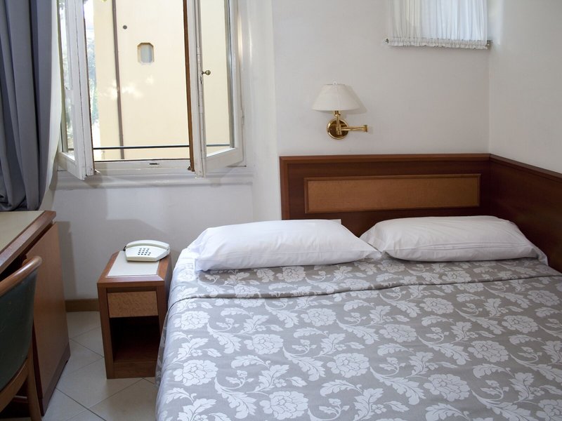 Bonifacio 27 - Room Example