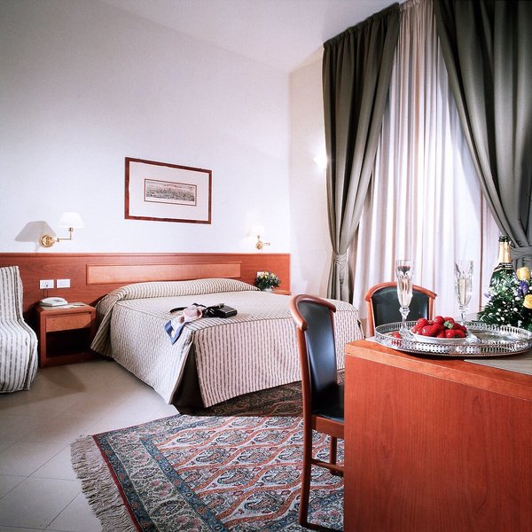 Bonifacio 50 - Room Example