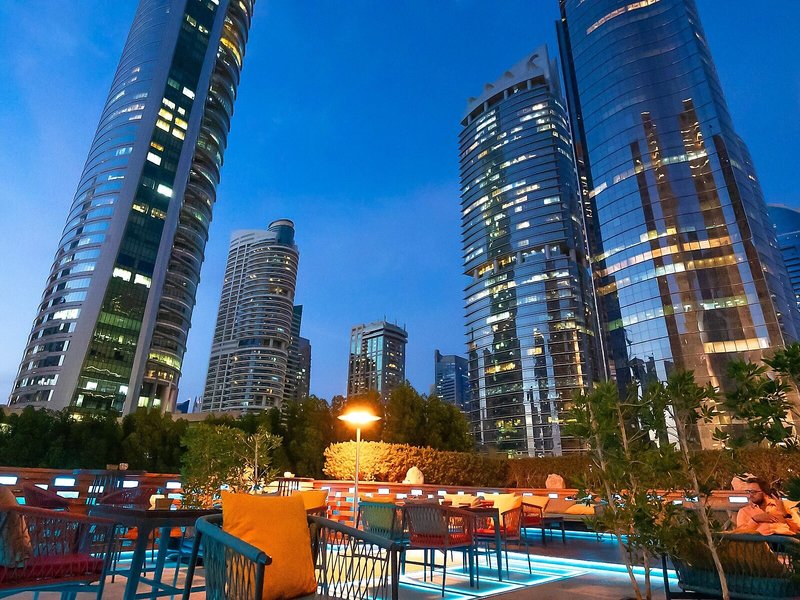 Bonnington Jumeirah Lakes Towers 1