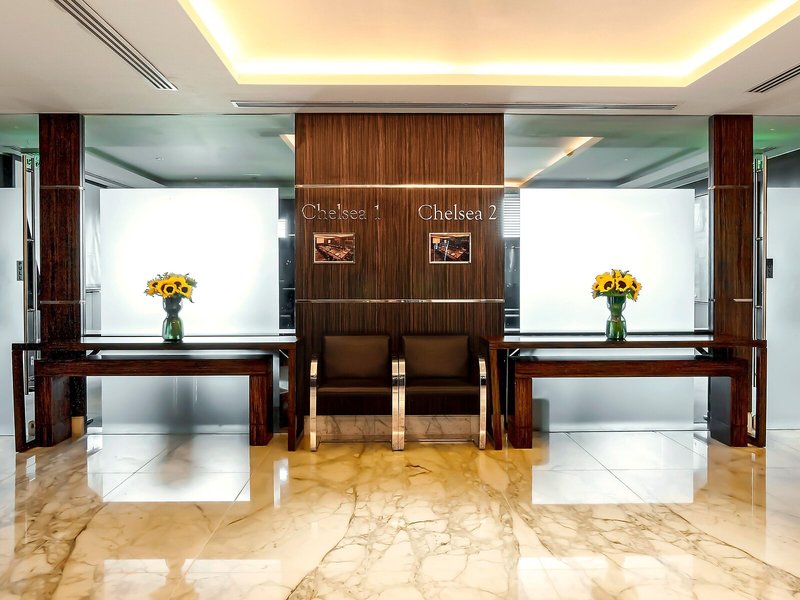 Bonnington Jumeirah Lakes Towers 11