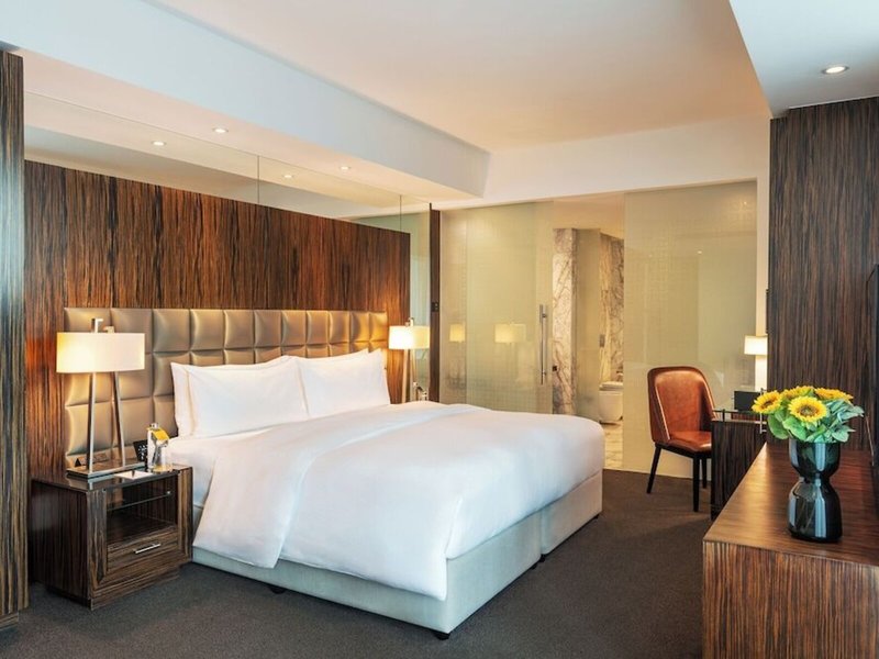 Bonnington Jumeirah Lakes Towers 41