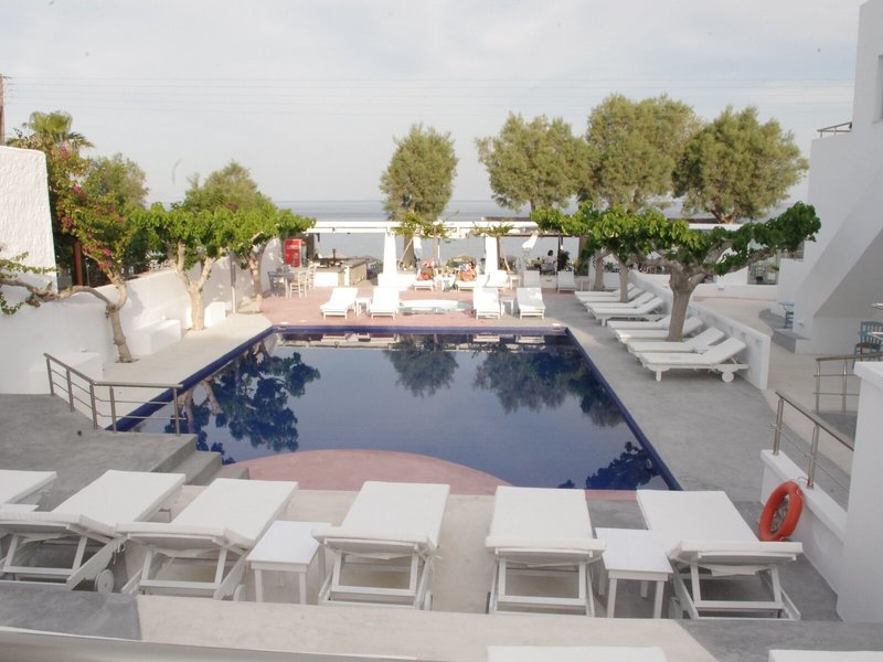 RK Beach Boutique 8