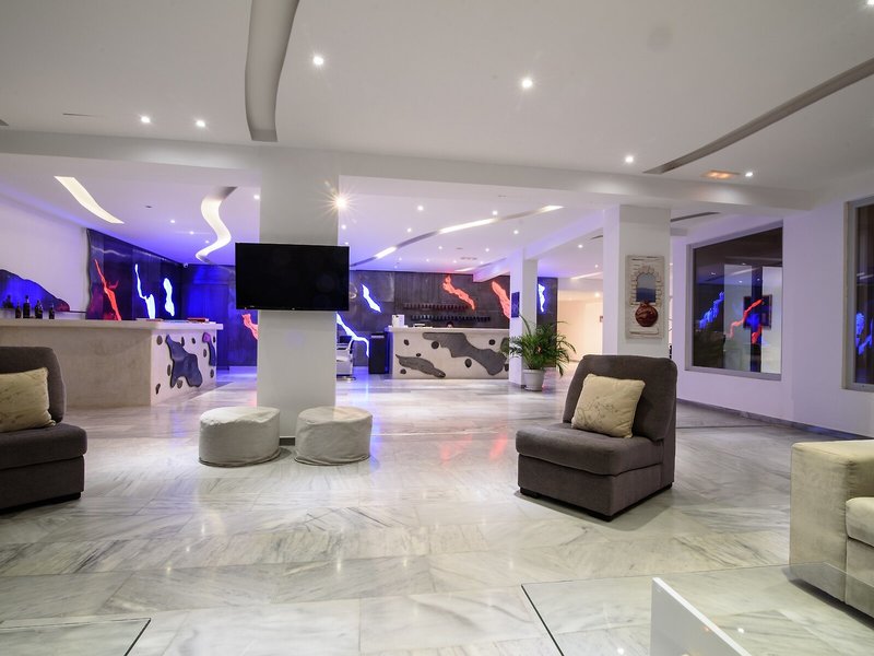 RK Beach Boutique 16