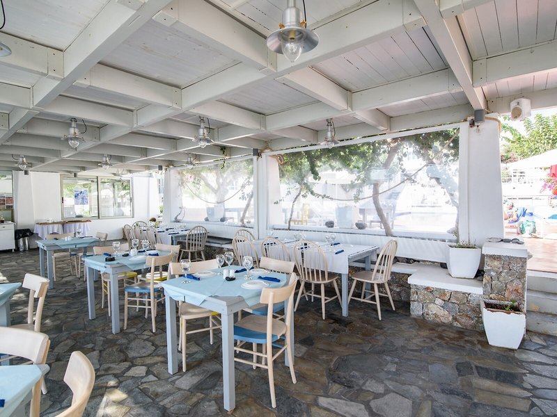 RK Beach Boutique 23