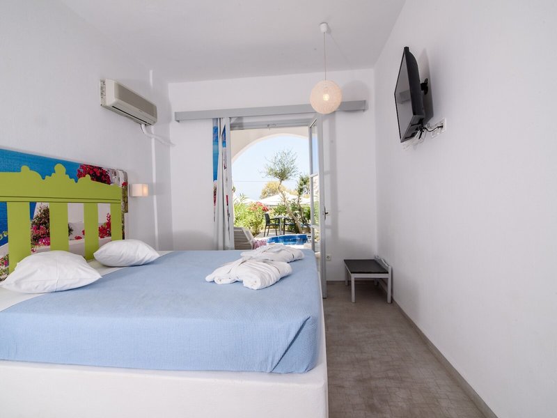 RK Beach Boutique 33