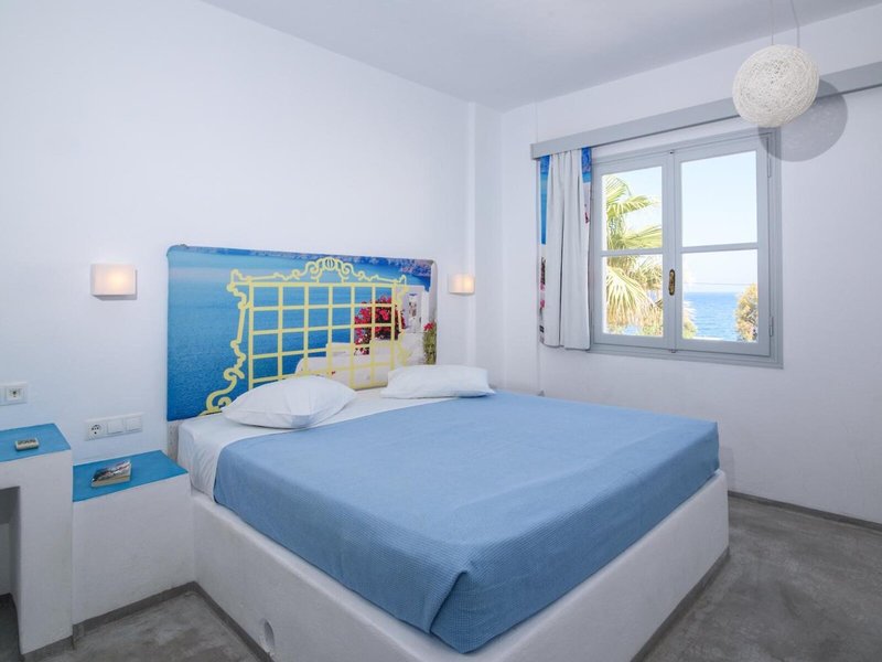 RK Beach Boutique 40
