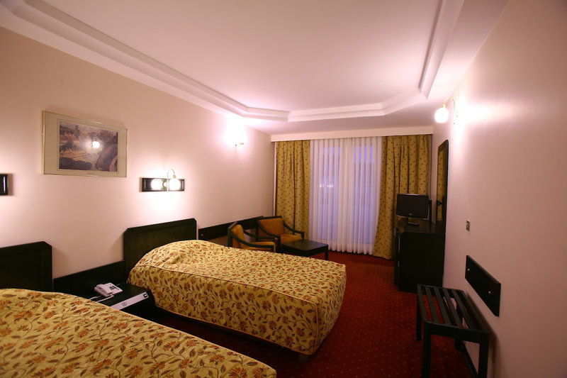 Istanbul Royal Hotel 5