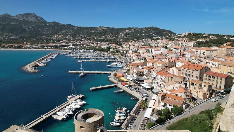 Calvi Hotel 24 - City