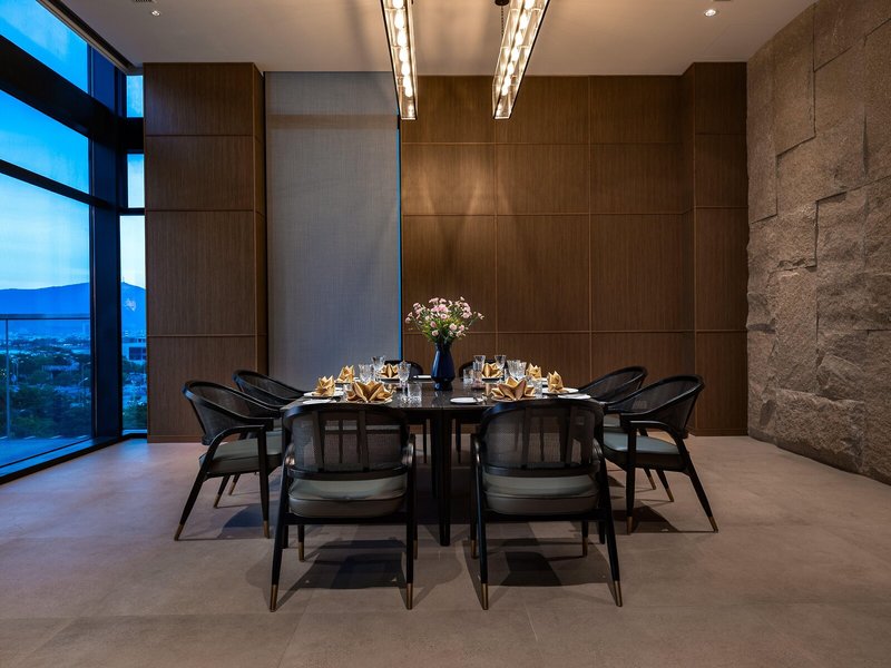 Crowne Plaza Danang City Centre 25