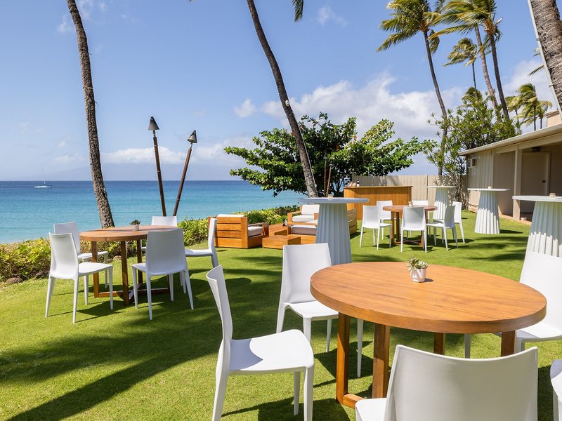 Royal Lahaina Resort & Bungalows 2