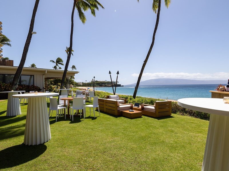 Royal Lahaina Resort & Bungalows 4