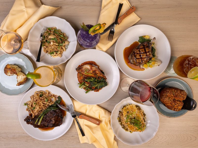 Royal Lahaina Resort & Bungalows 34