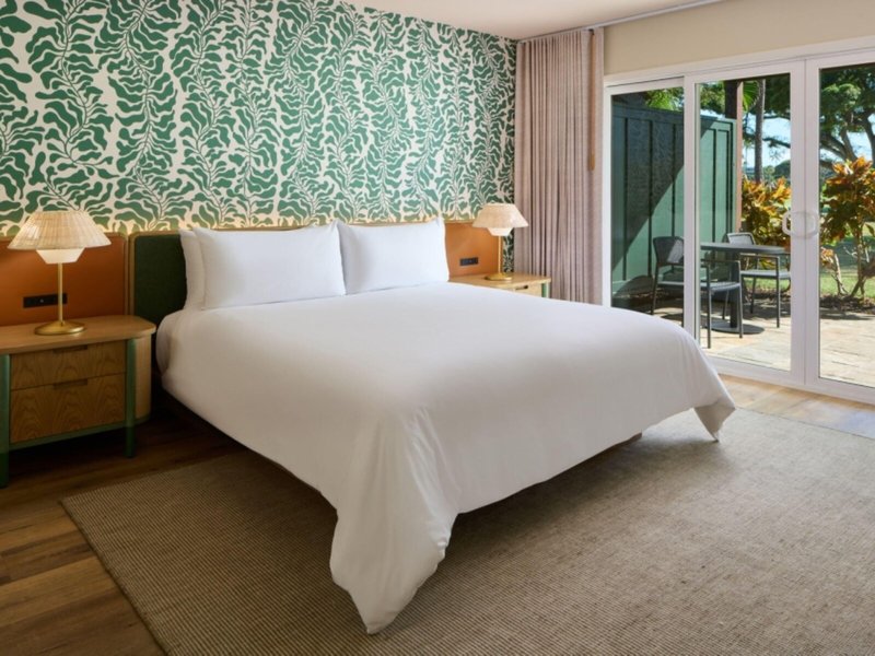 Royal Lahaina Resort & Bungalows 44