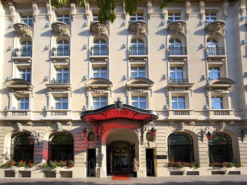Le Royal Monceau Raffles Paris