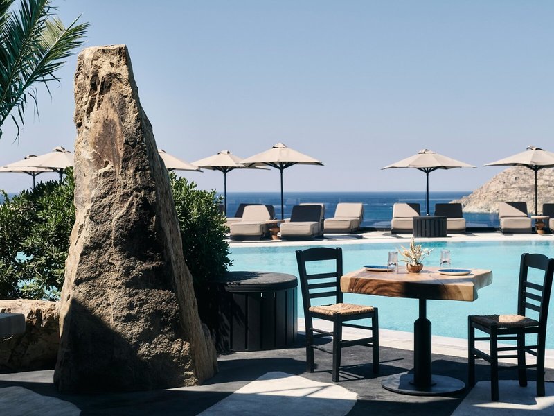 Royal Myconian Resort 10