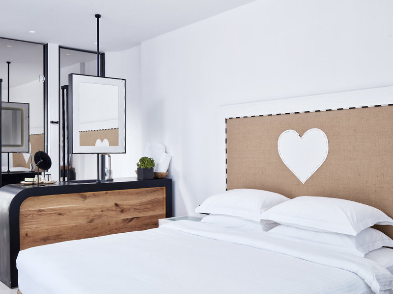 Royal Myconian Resort 28