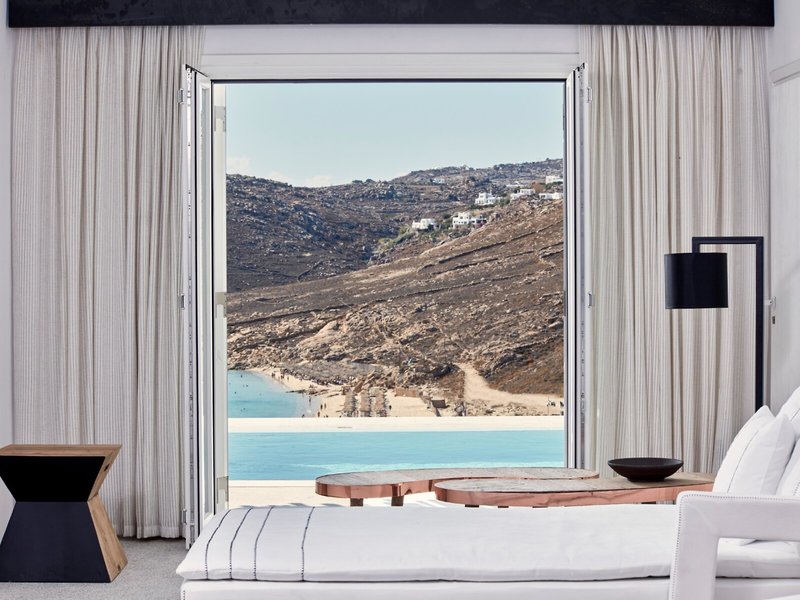 Royal Myconian Resort 40