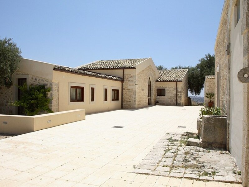 Casato Licitra 2