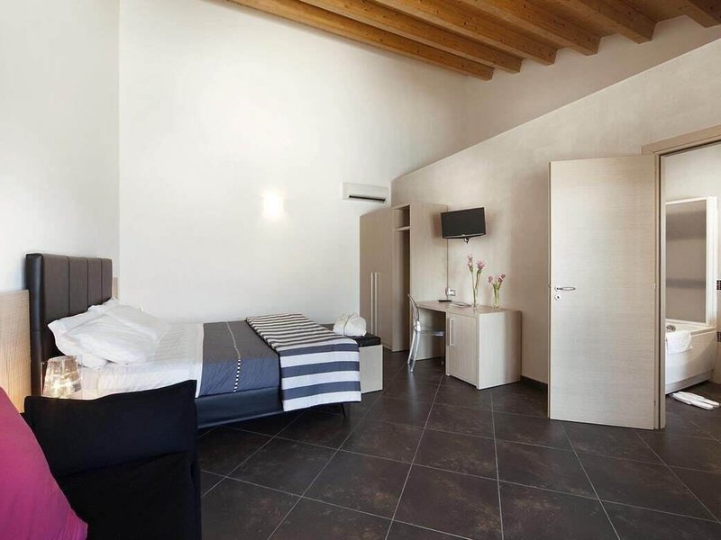 Casato Licitra 23