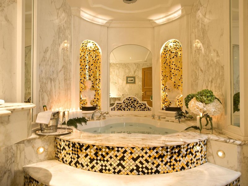 Royal Olympic Athens 42