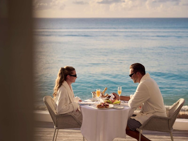 Fairmont Royal Pavilion 5