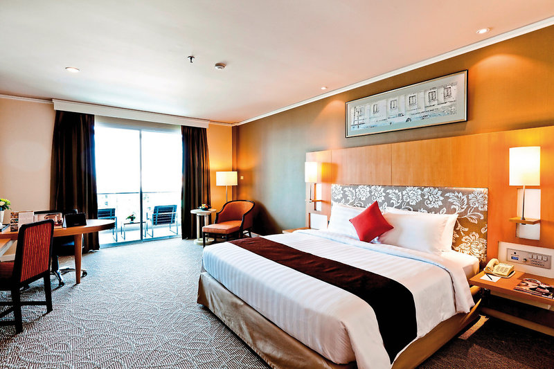 Royal Princess Larn Luang 8