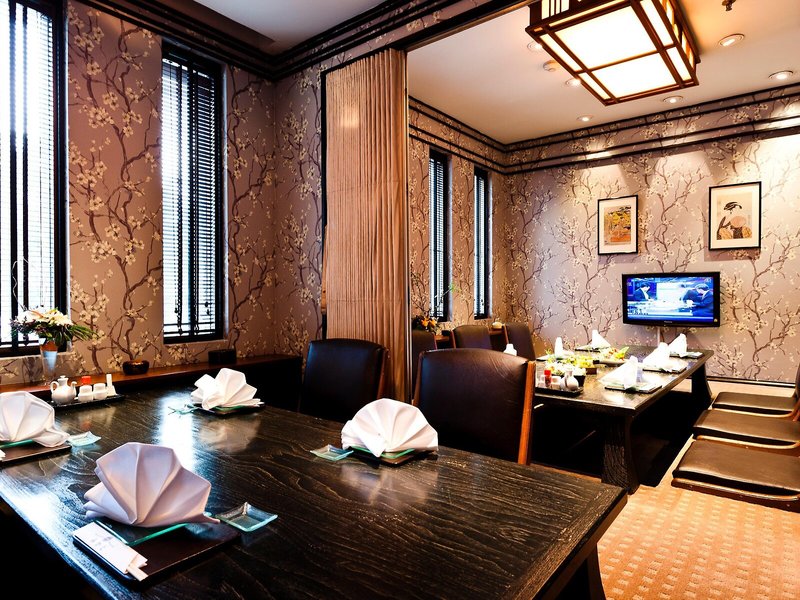 Royal Princess Larn Luang 21