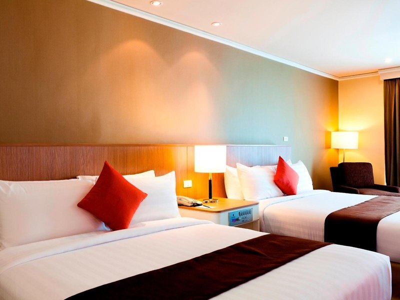 Royal Princess Larn Luang 41