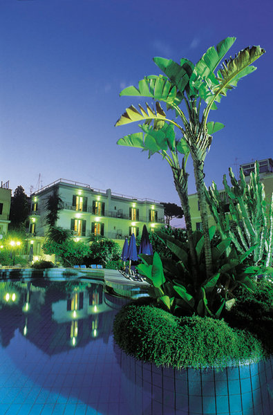 Royal Terme 4