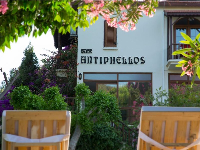 Antiphellos 3