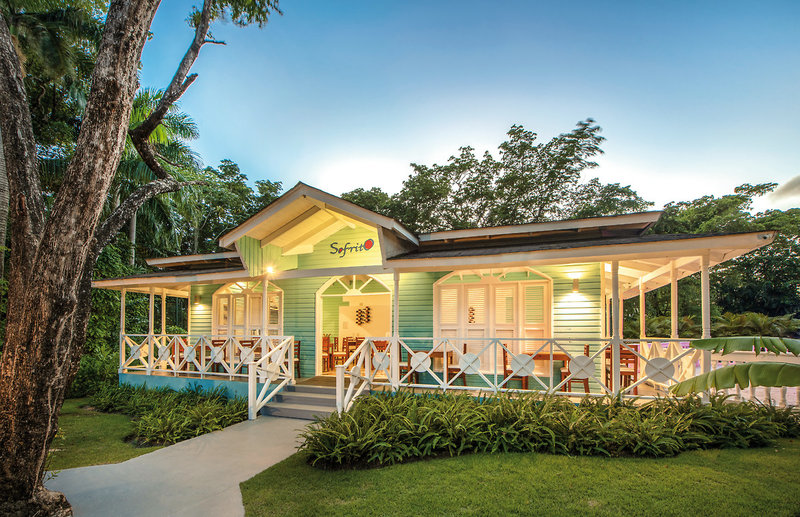 Viva Heavens by Wyndham, A Trademark All Inclusive 10