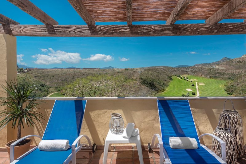 Colina del Paraiso by Checkin Hoteles 8