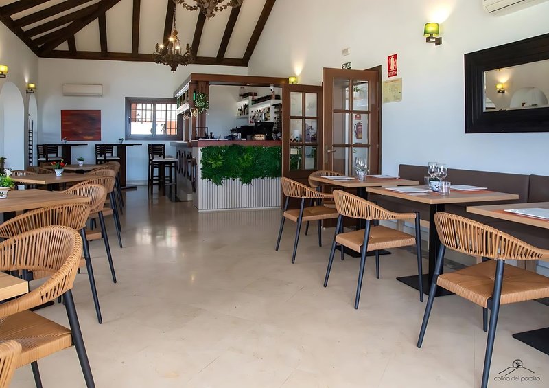 Colina del Paraiso by Checkin Hoteles 14