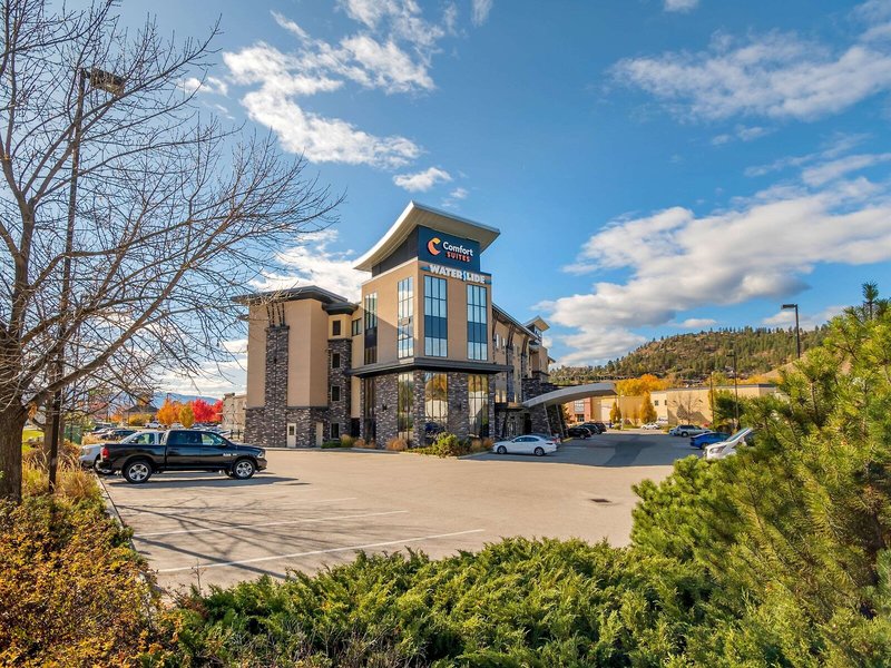 Comfort Suites 1