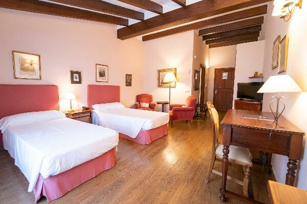 Hotel Rural S'Olivaret 8