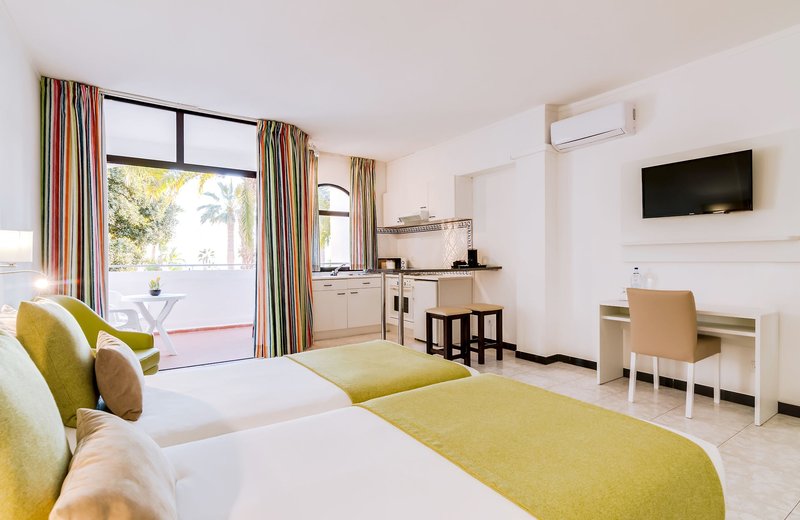 Monica Isabel Beach Club 15