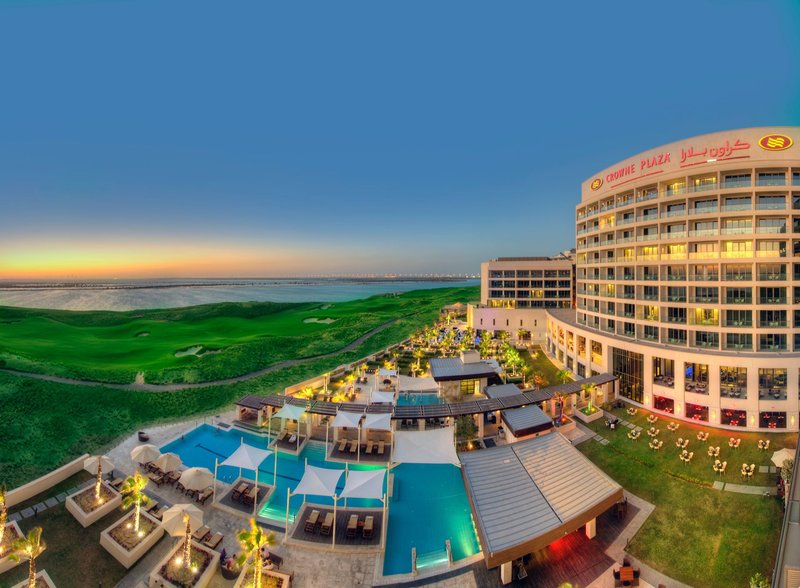 Crowne Plaza Abu Dhabi - Yas Island 11